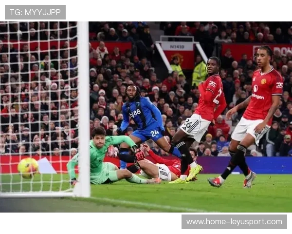 曼联后腰补强迫在眉睫：打造中场铁墙的五大战略